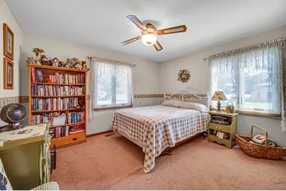 9776 W Oakridge Drive, Saint John, IN 46373 - Photo 15