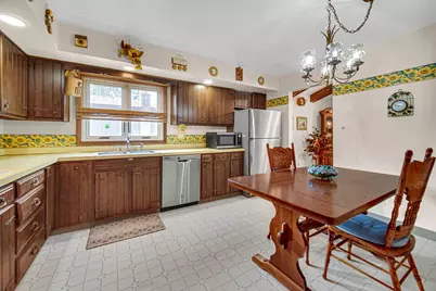9776 W Oakridge Drive, Saint John, IN 46373 - Photo 11