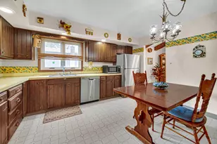9776 W Oakridge Dr, Saint John, IN 46373 - Photo 11