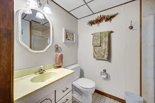 9776 W Oakridge Dr, Saint John, IN 46373 - Photo 25