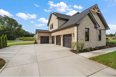472 Stonebridge Pkwy, Valparaiso, IN 46383 - Photo 5