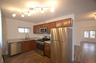 610 Union St, Valparaiso, IN 46383 - Photo 5