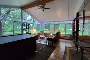 3096 Jennifer Ct, Wheatfield, IN 46392 - Photo 9