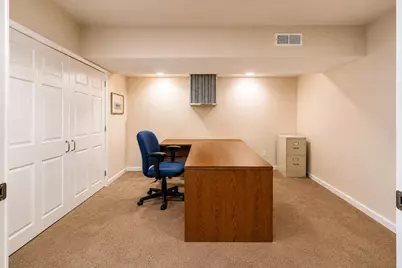 700 Waverly Road, La Porte, IN 46350 - Photo 21
