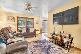 1178 N Saddlebrook Ct, Monticello, IN 47960 - Photo 21