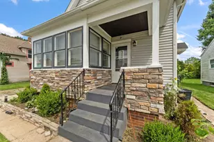 229 Rockwood St, La Porte, IN 46350 - Photo 3