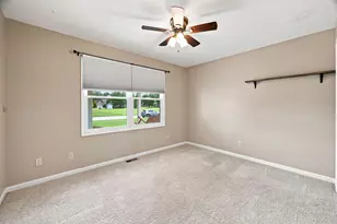642 Park St, Remington, IN 47977 - Photo 27