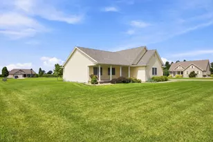 642 Park St, Remington, IN 47977 - Photo 47