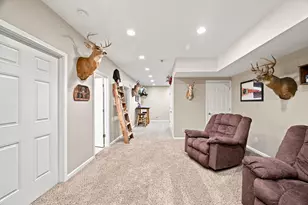 642 Park St, Remington, IN 47977 - Photo 33