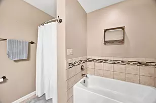 642 Park St, Remington, IN 47977 - Photo 23