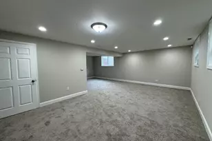 946 W 67th Pl, Merrillville, IN 46410 - Photo 19