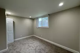 946 W 67th Pl, Merrillville, IN 46410 - Photo 23