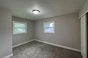 946 W 67th Pl, Merrillville, IN 46410 - Photo 13