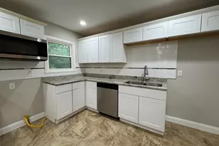 946 W 67th Pl, Merrillville, IN 46410 - Photo 11