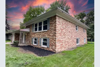 946 W 67th Place, Merrillville, IN 46410 - Photo 3