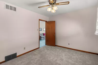 4327 Grover Avenue, Hammond, IN 46327 - Photo 17