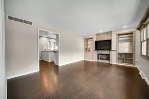 5588 W 300 N, La Porte, IN 46350 - Photo 13