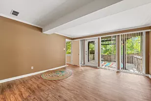909 W 126th Ave, Crown Point, IN 46307 - Photo 7