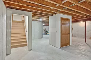 23310 Whitcomb St, Lowell, IN 46356 - Photo 19