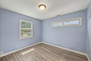 6368 Maryland Ave, Hammond, IN 46323 - Photo 7