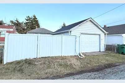 2606 Birch Avenue, Whiting, IN 46394 - Photo 17