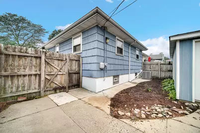1325 Lake Avenue, Whiting, IN 46394 - Photo 23