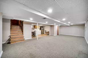 1325 Lake Ave, Whiting, IN 46394 - Photo 17