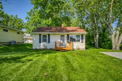 521 Sheridan Street, Crown Point, IN 46307 - Photo 1