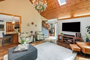 253 Fairfield Dr, Crown Point, IN 46307 - Photo 21