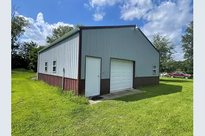 1018 Elm Street SW, Demotte, IN 46310 - Photo 3
