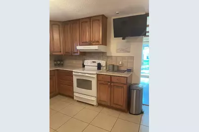 1018 Elm Street SW, Demotte, IN 46310 - Photo 7