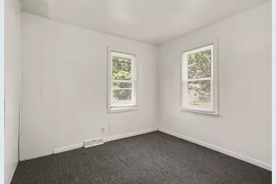 626 Gladys Street, Michigan City, IN 46360 - Photo 13