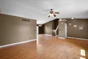 6808 W 157th Ln, Lowell, IN 46356 - Photo 17