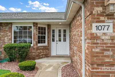 1077 Freedom Circle S, Crown Point, IN 46307 - Photo 3