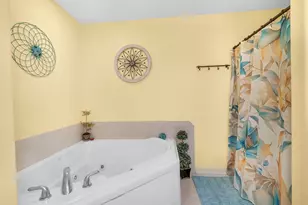 353 Taylor Ln, Valparaiso, IN 46383 - Photo 15