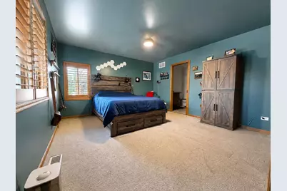 6719 E 84th Drive, Merrillville, IN 46410 - Photo 11