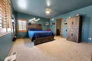 6719 E 84th Dr, Merrillville, IN 46410 - Photo 11