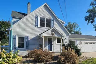 227 Lakeview Dr, Walkerton, IN 46574 - Photo 5