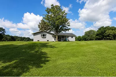 8922 N 750 E, New Carlisle, IN 46552 - Photo 1