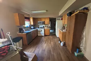 5305 Bluff View Dr, Indianapolis, IN 46217 - Photo 5