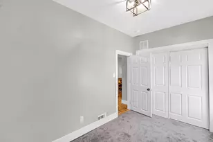 4411 S Grover Ave, Hammond, IN 46327 - Photo 9