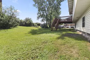 1861 E 87th Ave E, Merrillville, IN 46410 - Photo 5