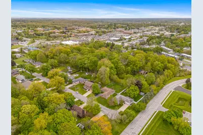 203 Mayfield Avenue, Valparaiso, IN 46383 - Photo 41
