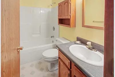 18 S Quinn Street, Valparaiso, IN 46385 - Photo 13