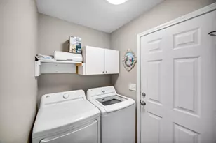 1712 E 106th Ave, Crown Point, IN 46307 - Photo 9
