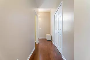 9855 Oakwood Ct, Saint John, IN 46373 - Photo 5