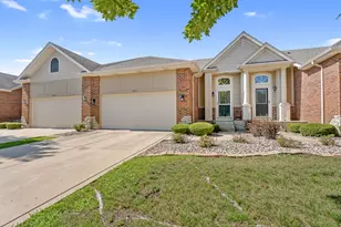9855 Oakwood Ct, Saint John, IN 46373 - Photo 1