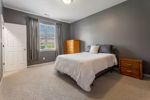9855 Oakwood Ct, Saint John, IN 46373 - Photo 21