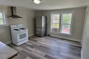 424 E 10th St, Michigan City, IN 46360 - Photo 13
