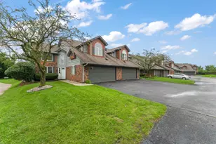 1738 Wedgewood Ct, Schererville, IN 46375 - Photo 37